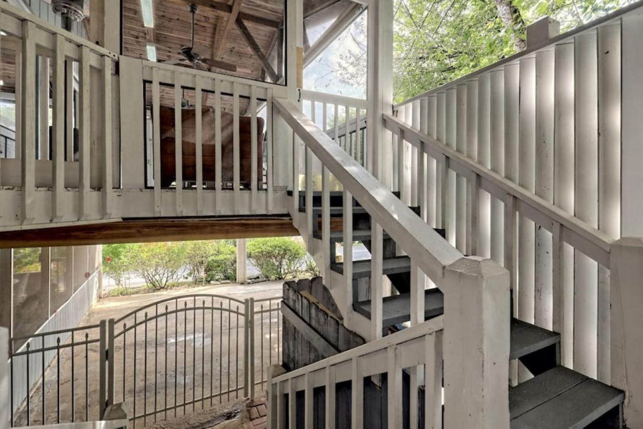 Hannahs Perch On Lake Burton With Private Top Patio And Bottom Dock Clayton Esterno foto